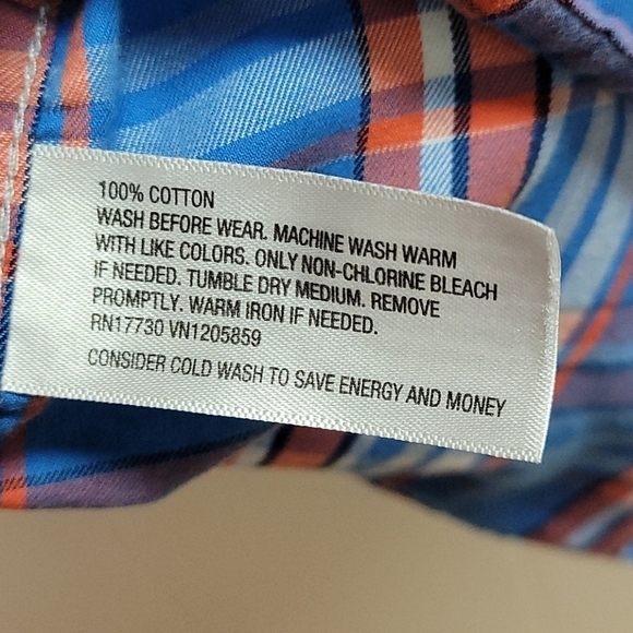 Euc Boys small 6-7 Cat and Jack button down - Picture 7 of 7